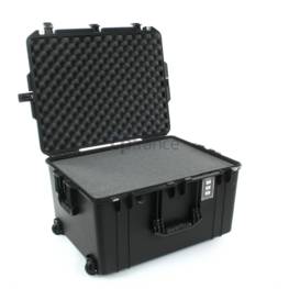 Valise Peli™ Air 1637 avec mousse prédécoupée, noire